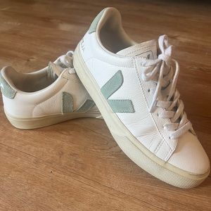 Veja Campo Sneaker
